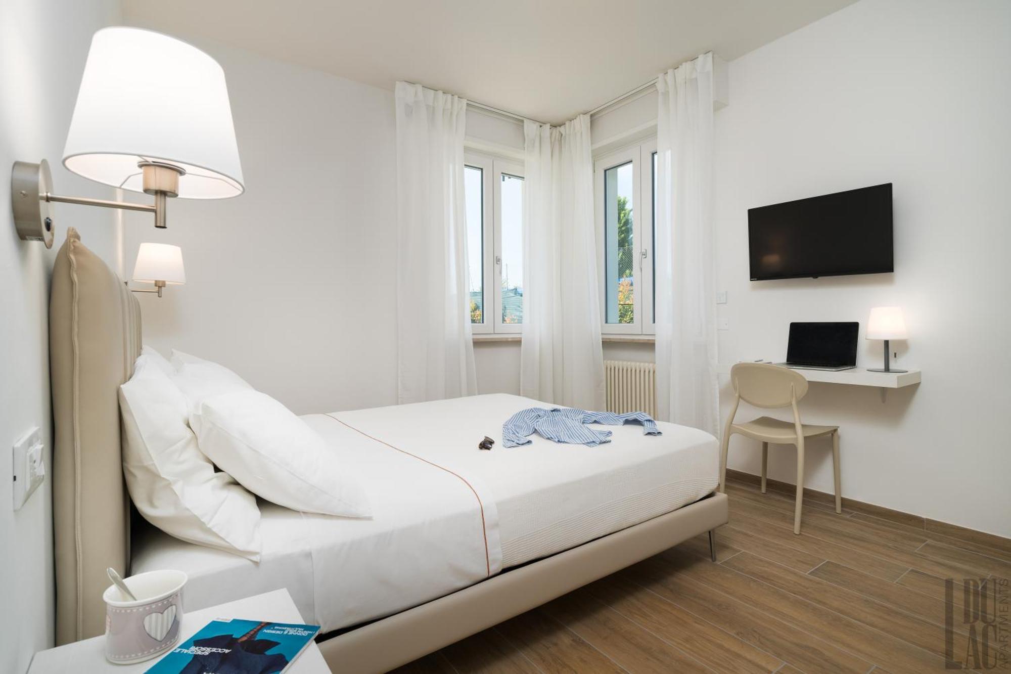 Belle Maison - Du Lac Apartments Sirmione Zewnętrze zdjęcie
