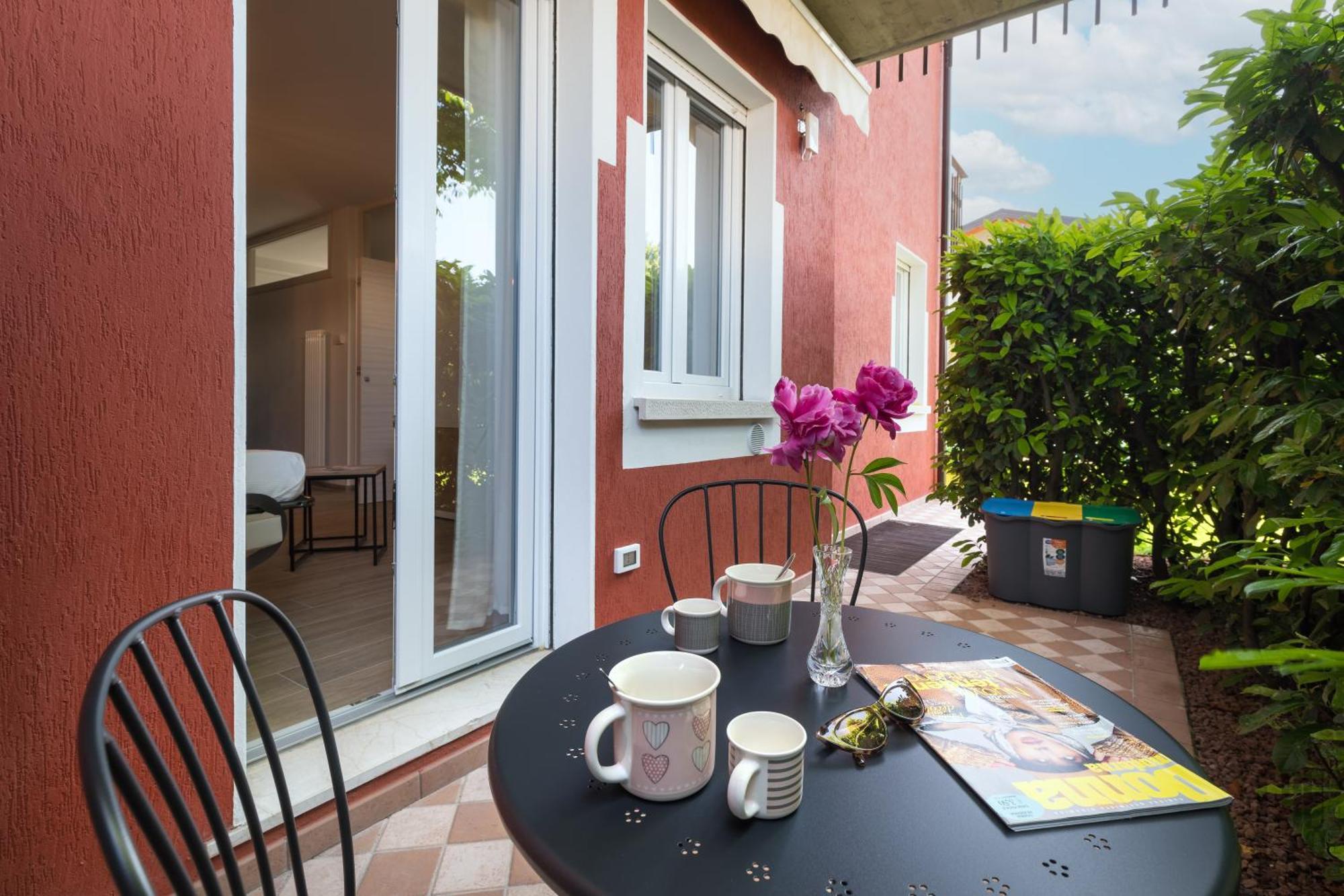 Belle Maison - Du Lac Apartments Sirmione Zewnętrze zdjęcie
